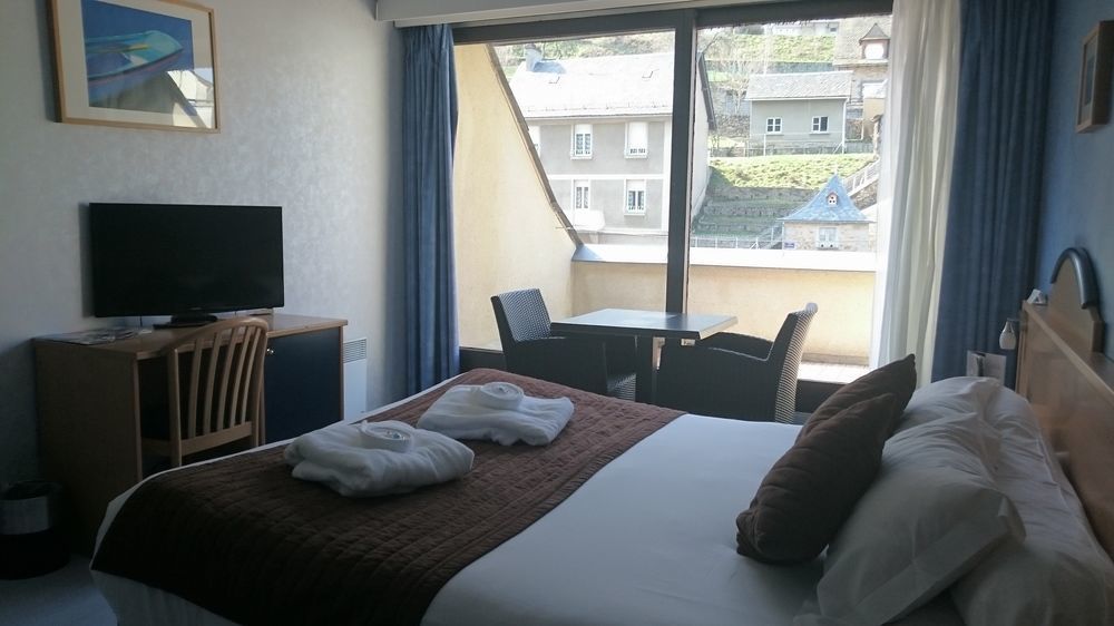 Brit Hotel Du Ban Chaudes-Aigues Luaran gambar